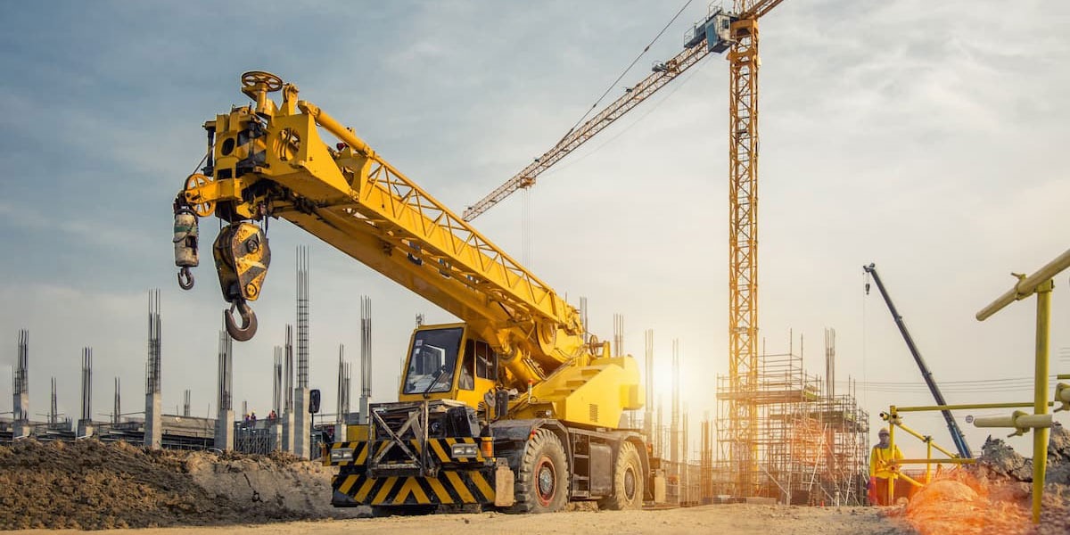 tower crane rental Dubai