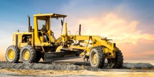 Read more about the article Mastering the Terrain: What to Know About Motor Grader Rental in 2026