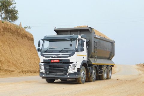 TIPPER-PICKUP-TRUCK-2